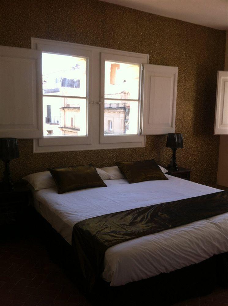 Hotel Medium Sitges 1883 Екстер'єр фото